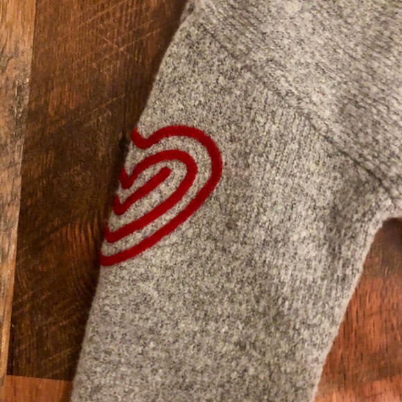 ROMEO + JULIET COUTURE Embroidered Grey Sweater - Picture 6 of 7